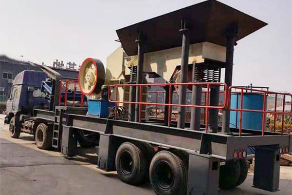 小型移動破碎機(jī)